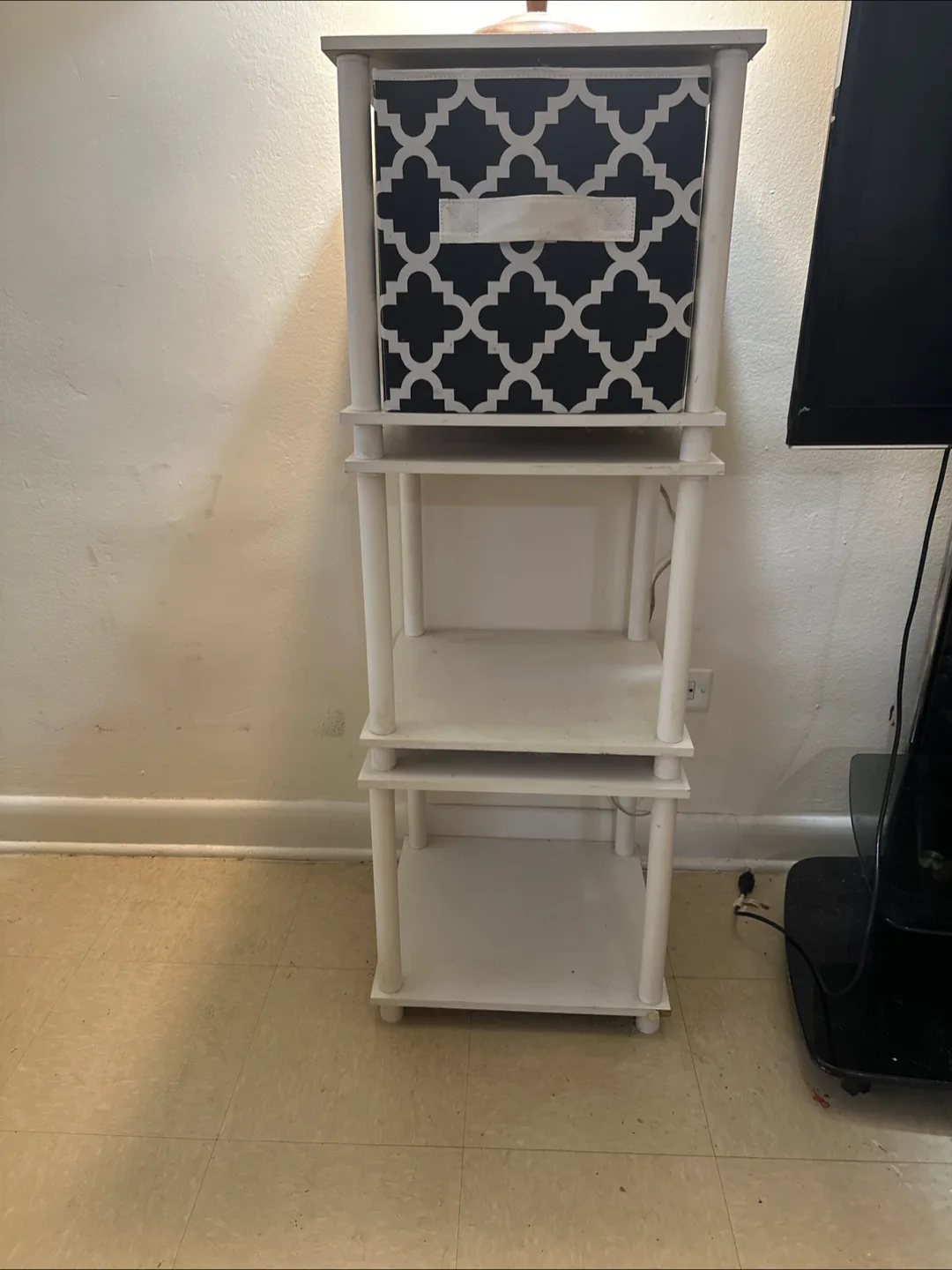 White 4-Modular Shelf with Fabric Drawer thumbnail