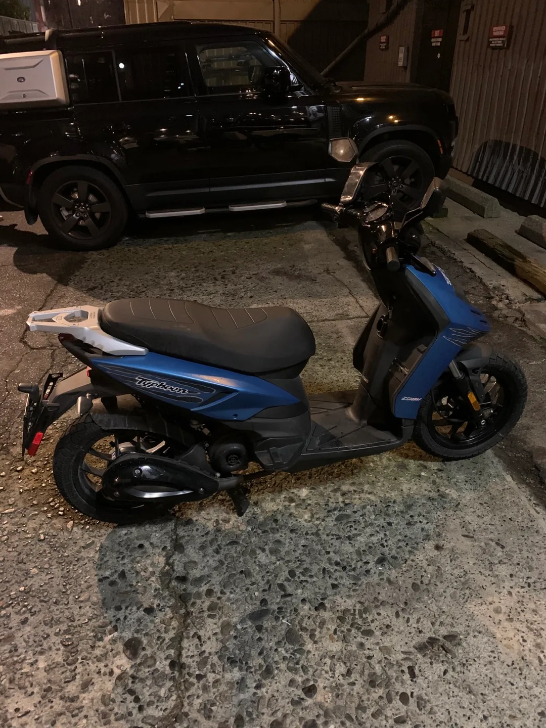 2015 Vespa Piaggio Typhoon Scooter - Blue thumbnail