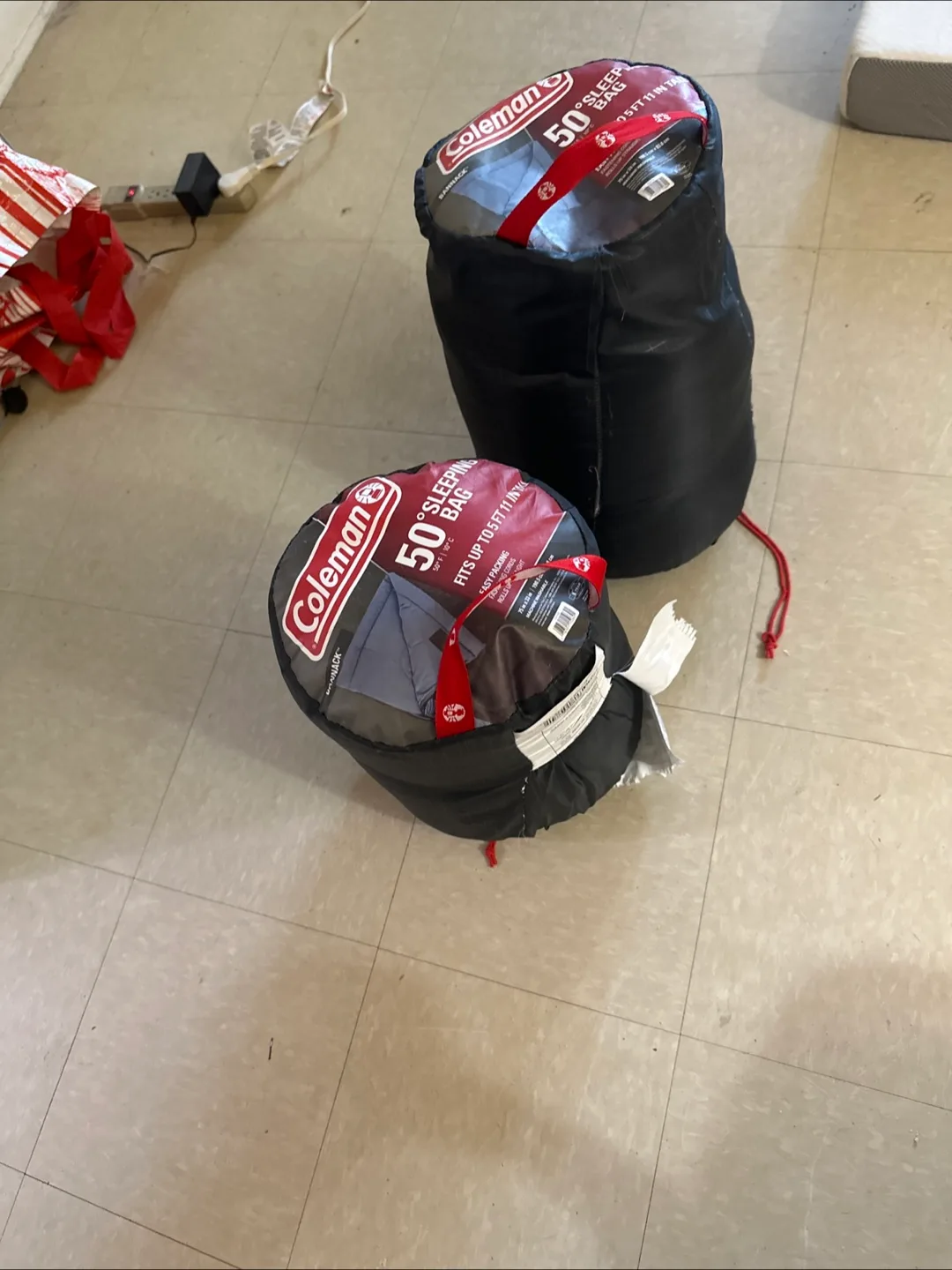 Coleman 50° Sleeping Bag - Fits Up To 5'11" thumbnail