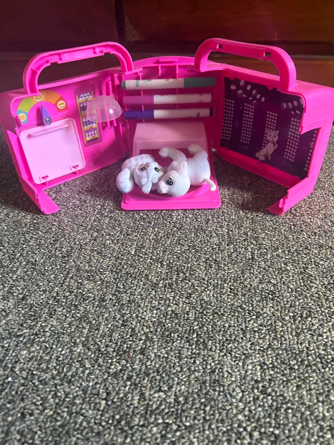 Crayola Pink Marker Carrier with Pets thumbnail