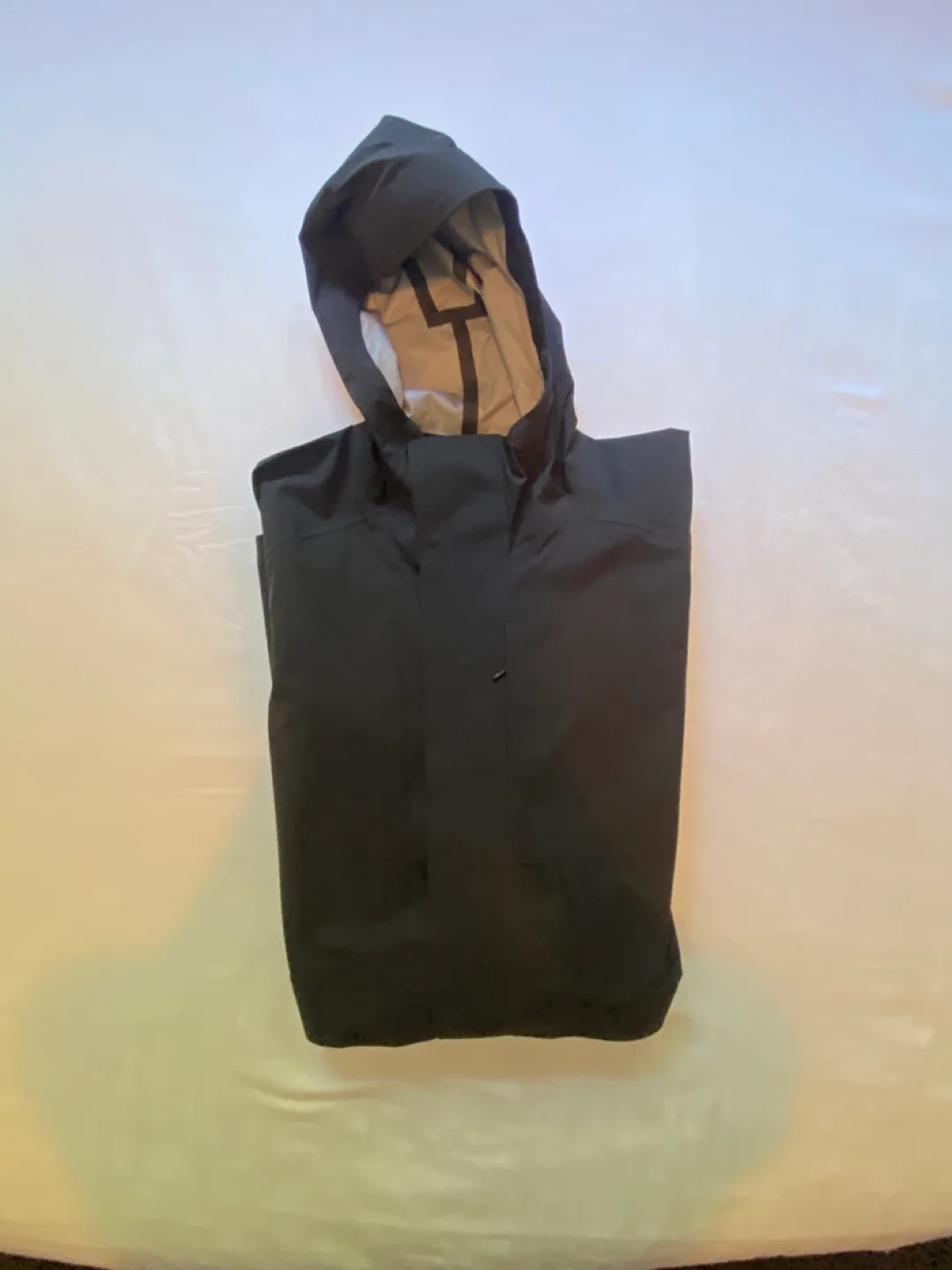 Lululemon Long Raincoat thumbnail