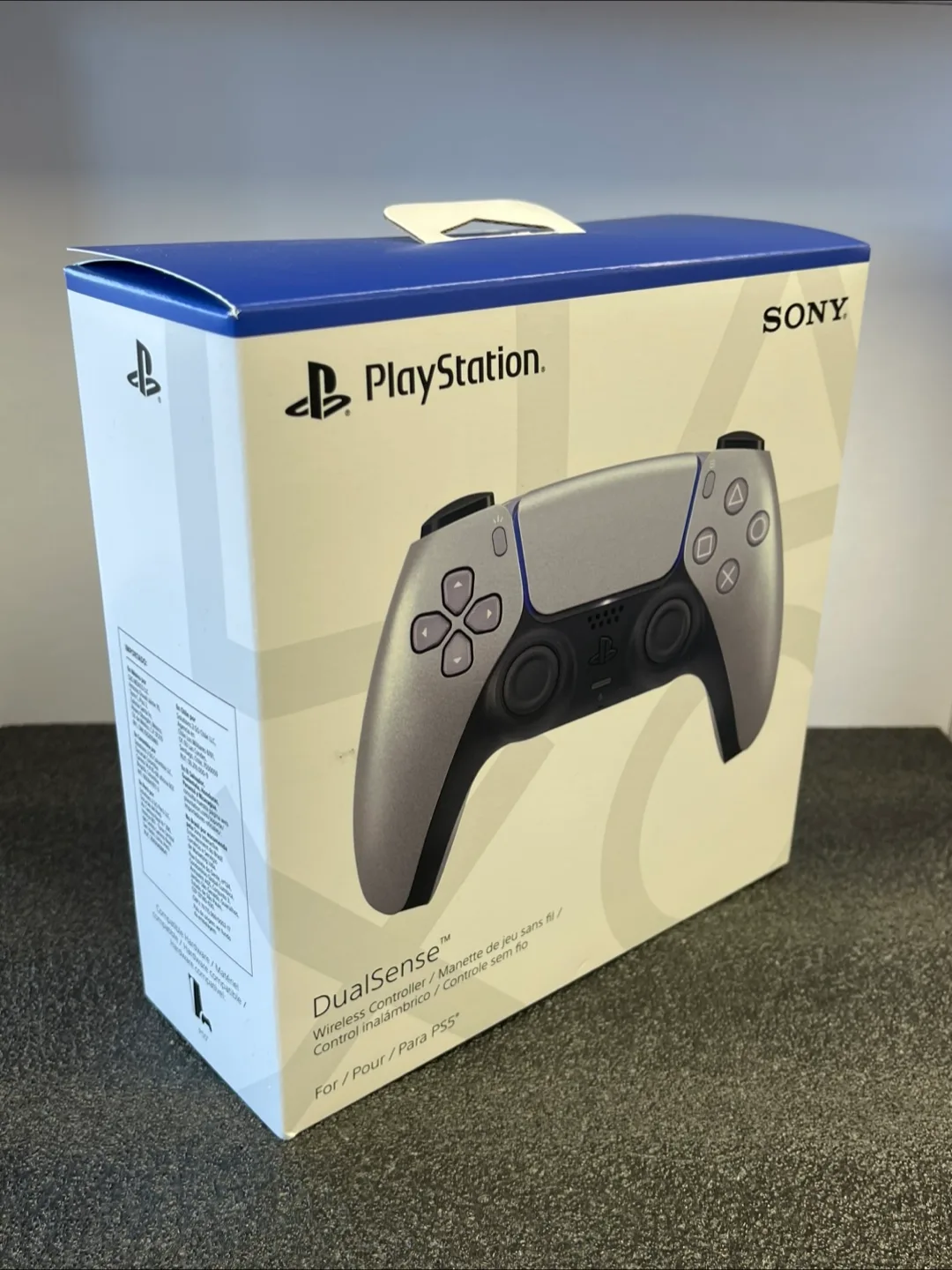 New Sony PlayStation 5 DualSense Controller Sterling Silver image indicator(2)