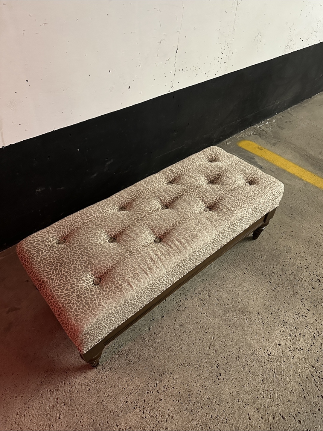 Bench in Animal Print - photo 2