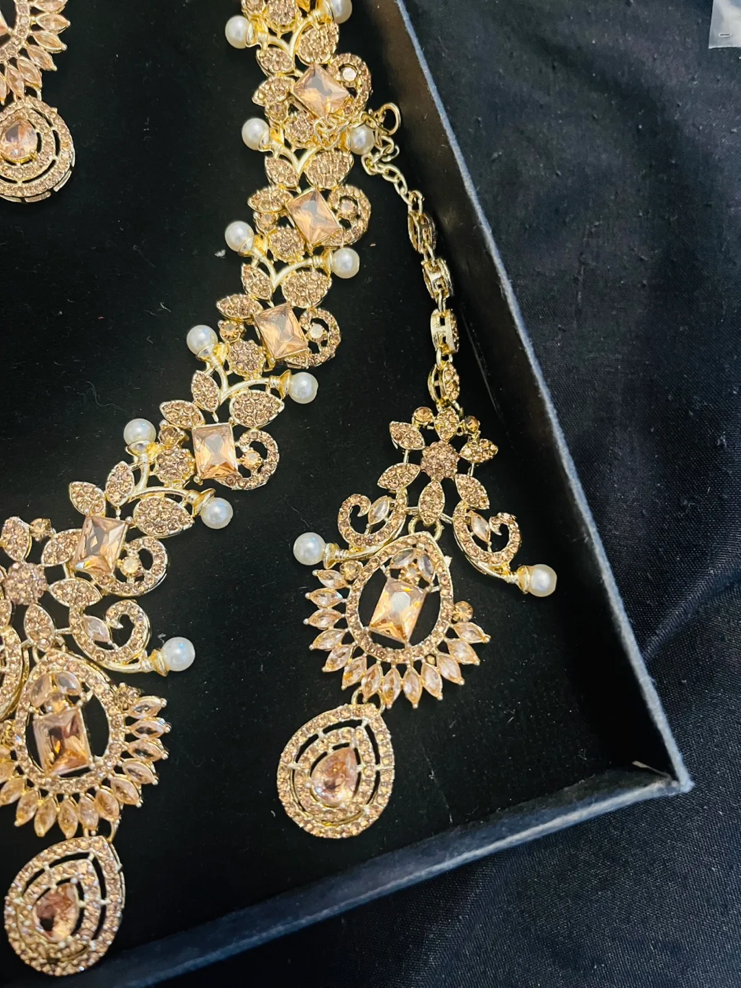 New Bridal & party Jewelry Necklace,headpiece & Earrings Set image indicator(3)