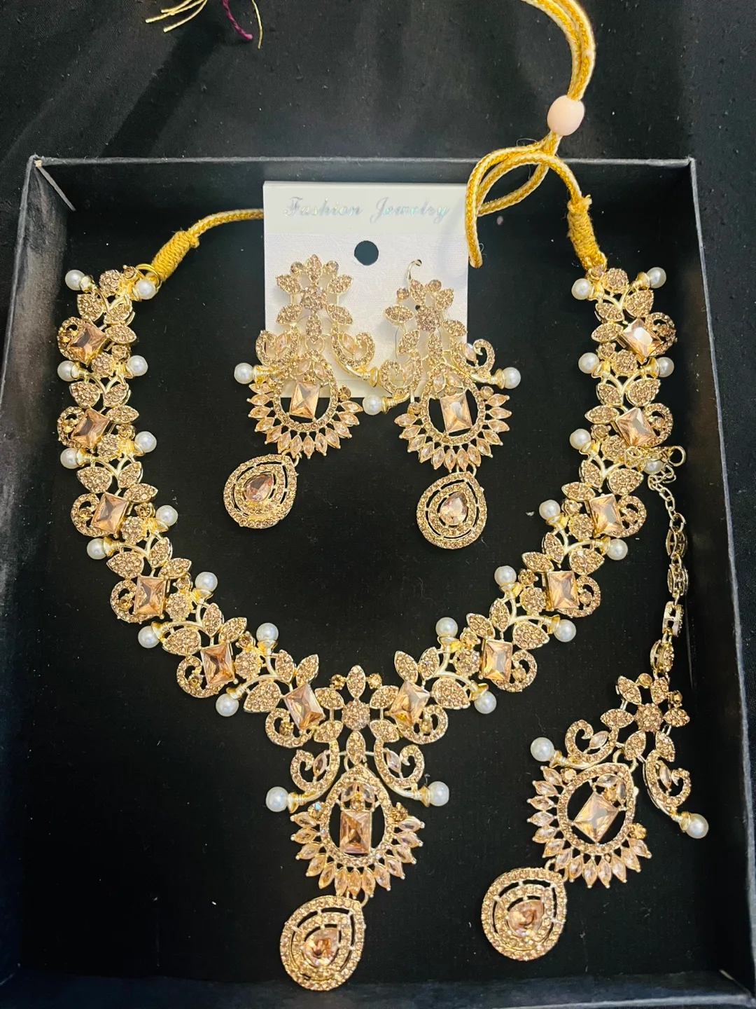 New Bridal & party Jewelry Necklace,headpiece & Earrings Set image indicator(4)