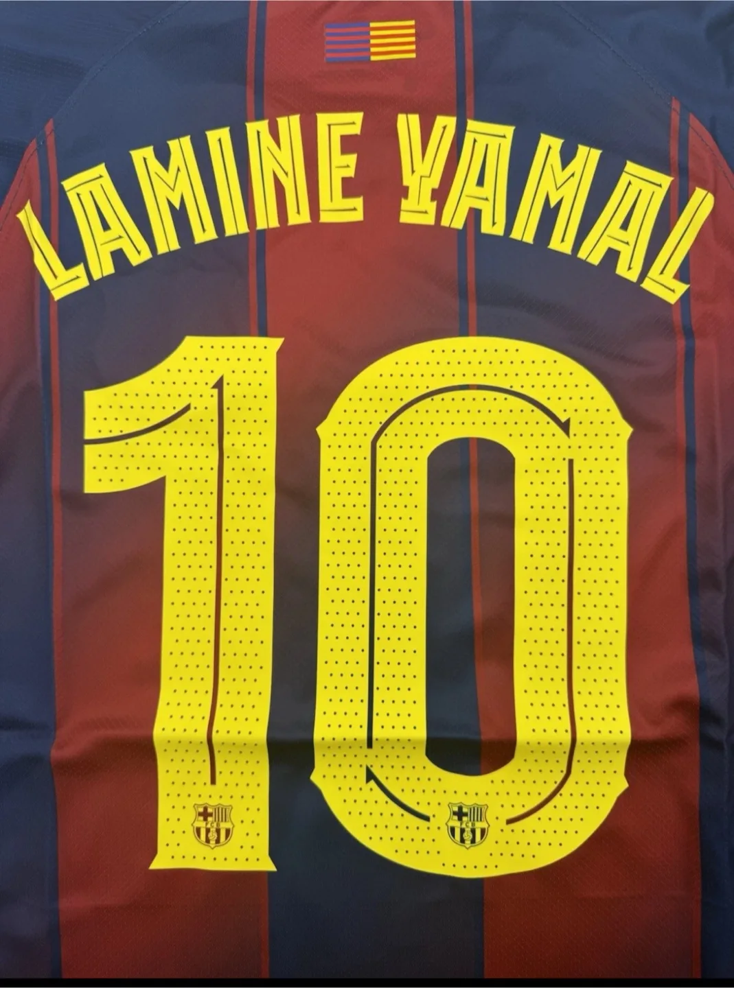 FC Barcelona 2025/26 Jersey #10 Lamine Yamal image indicator(3)