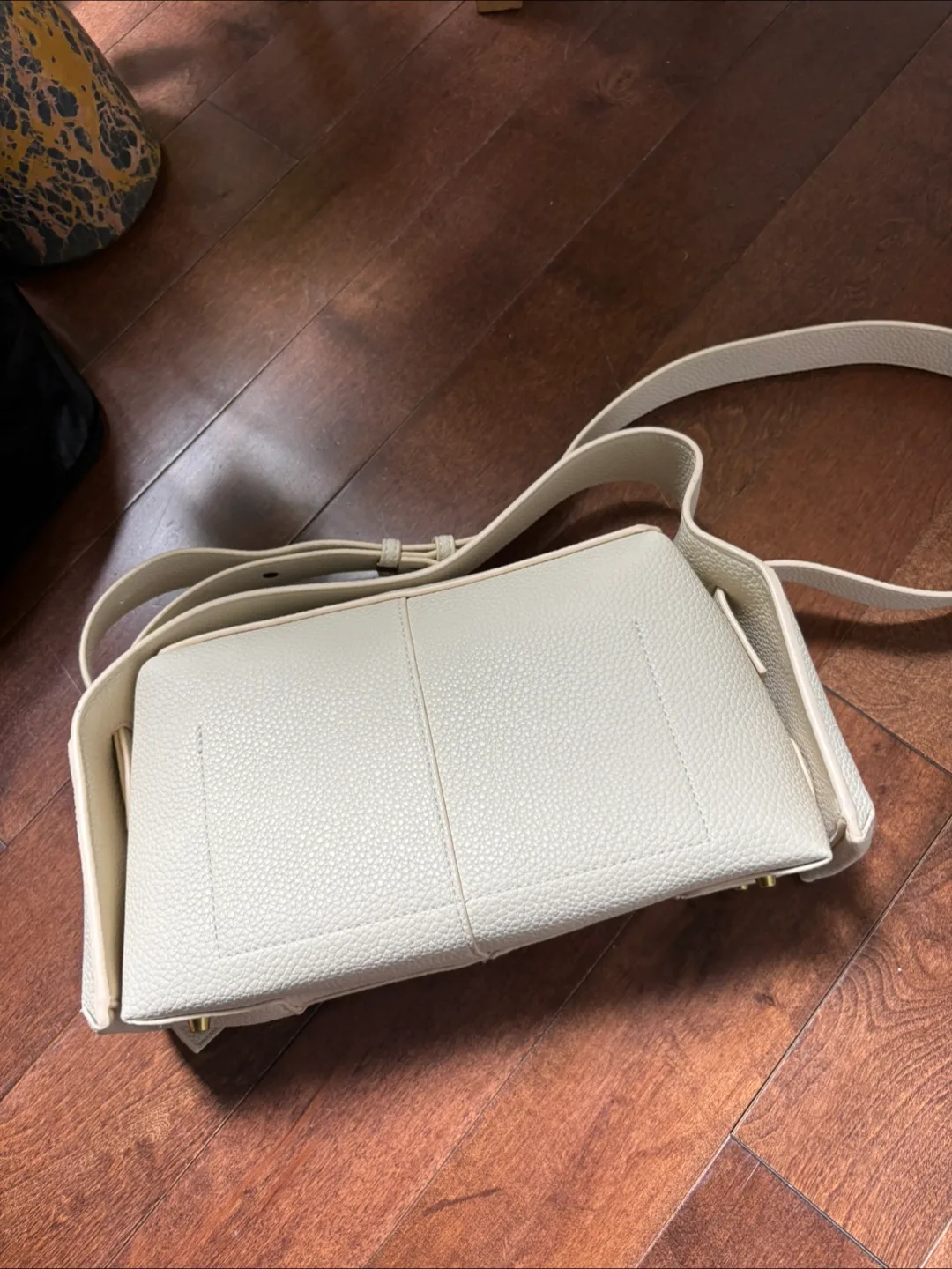 Songmont Drippy Roof Bag - Ivory image indicator(8)