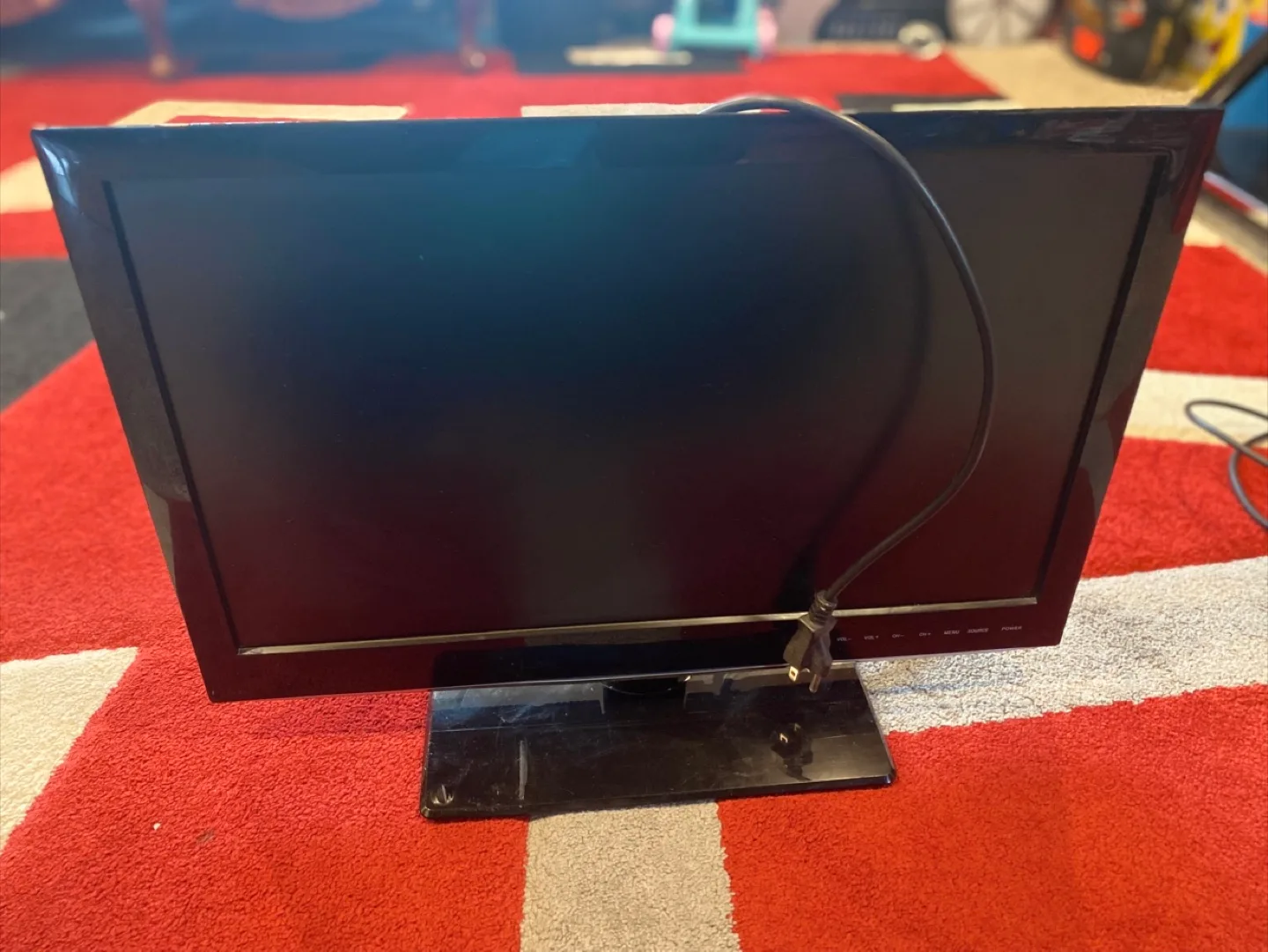 ONN 19-inch LCD TV thumbnail