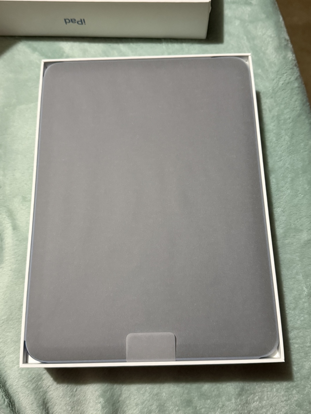 New iPad 10th Generation 64GB Blue - photo 3