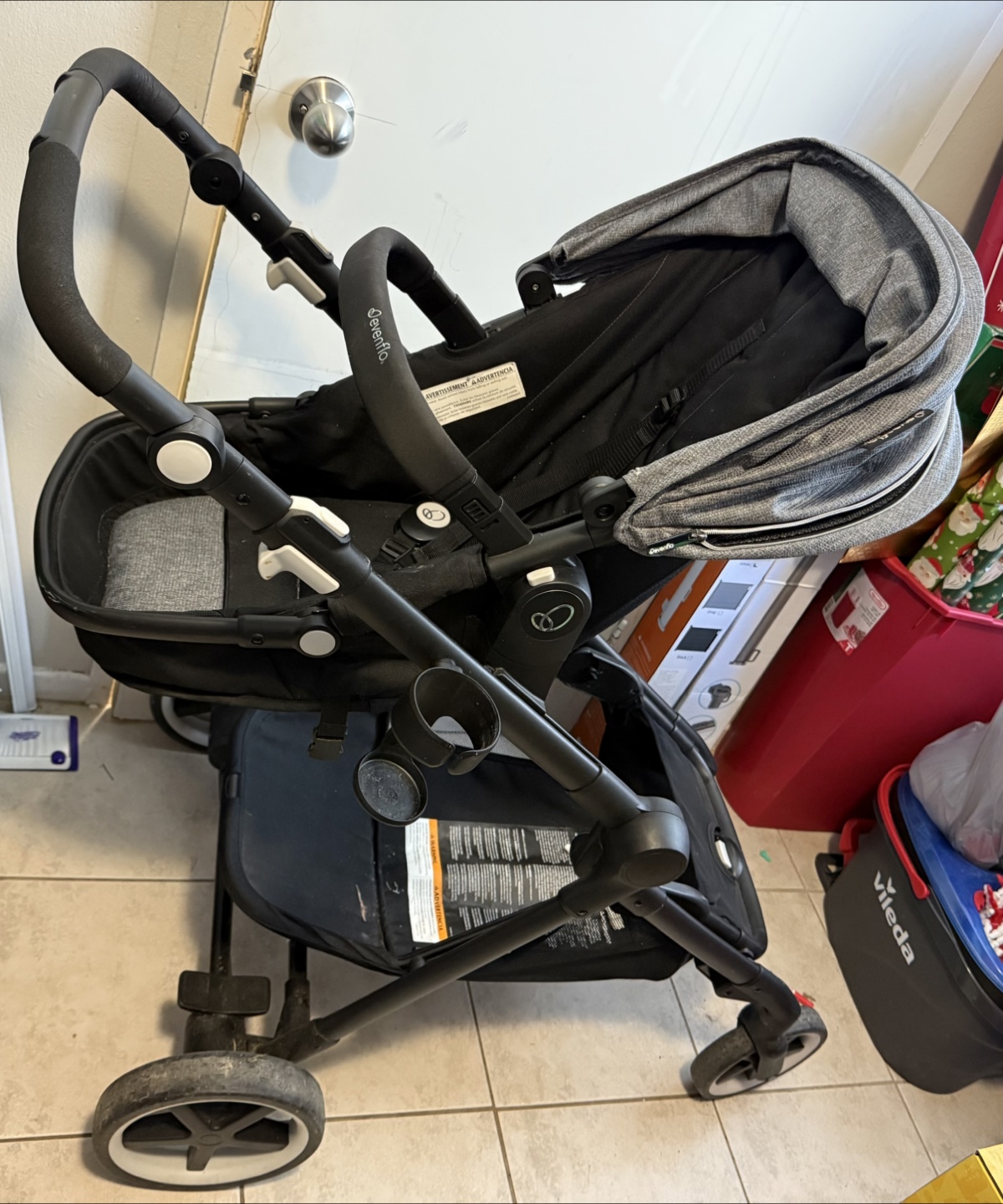 Evenflo Xpand Stroller - Grey & Black