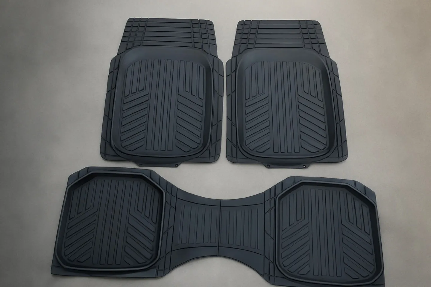 Black Rubber Car Floor Mats - Set of 4 thumbnail