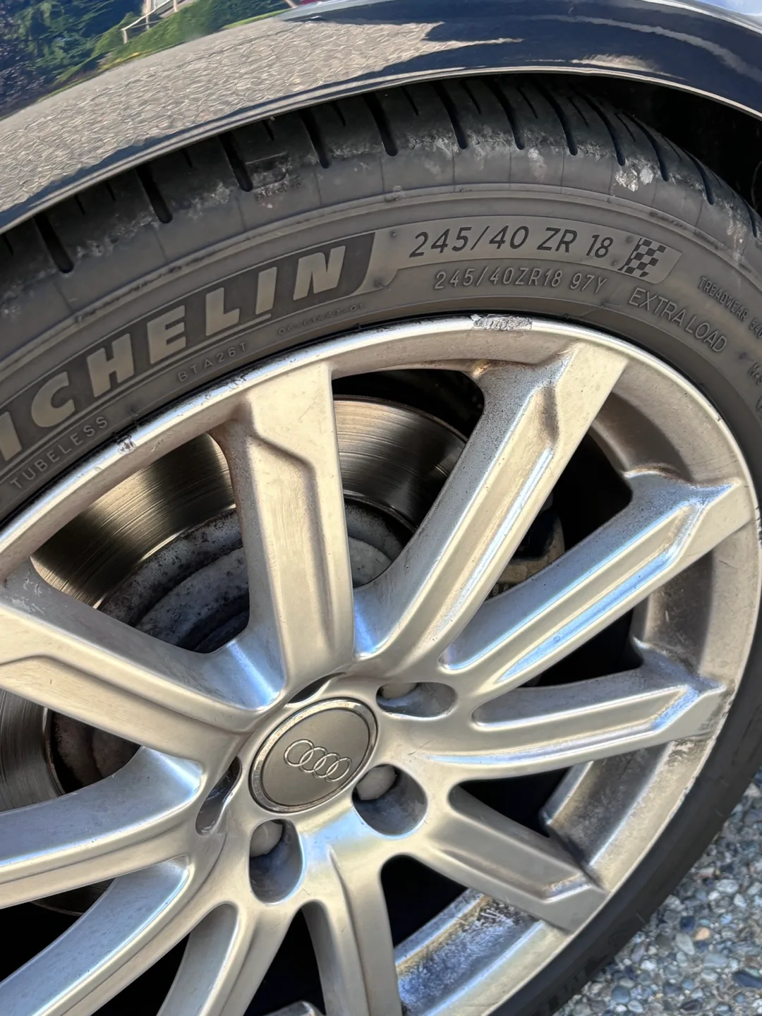 2011 Audi A6 Sedan image indicator(4)