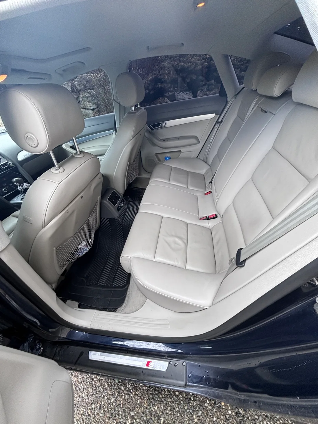 2011 Audi A6 Sedan image indicator(9)