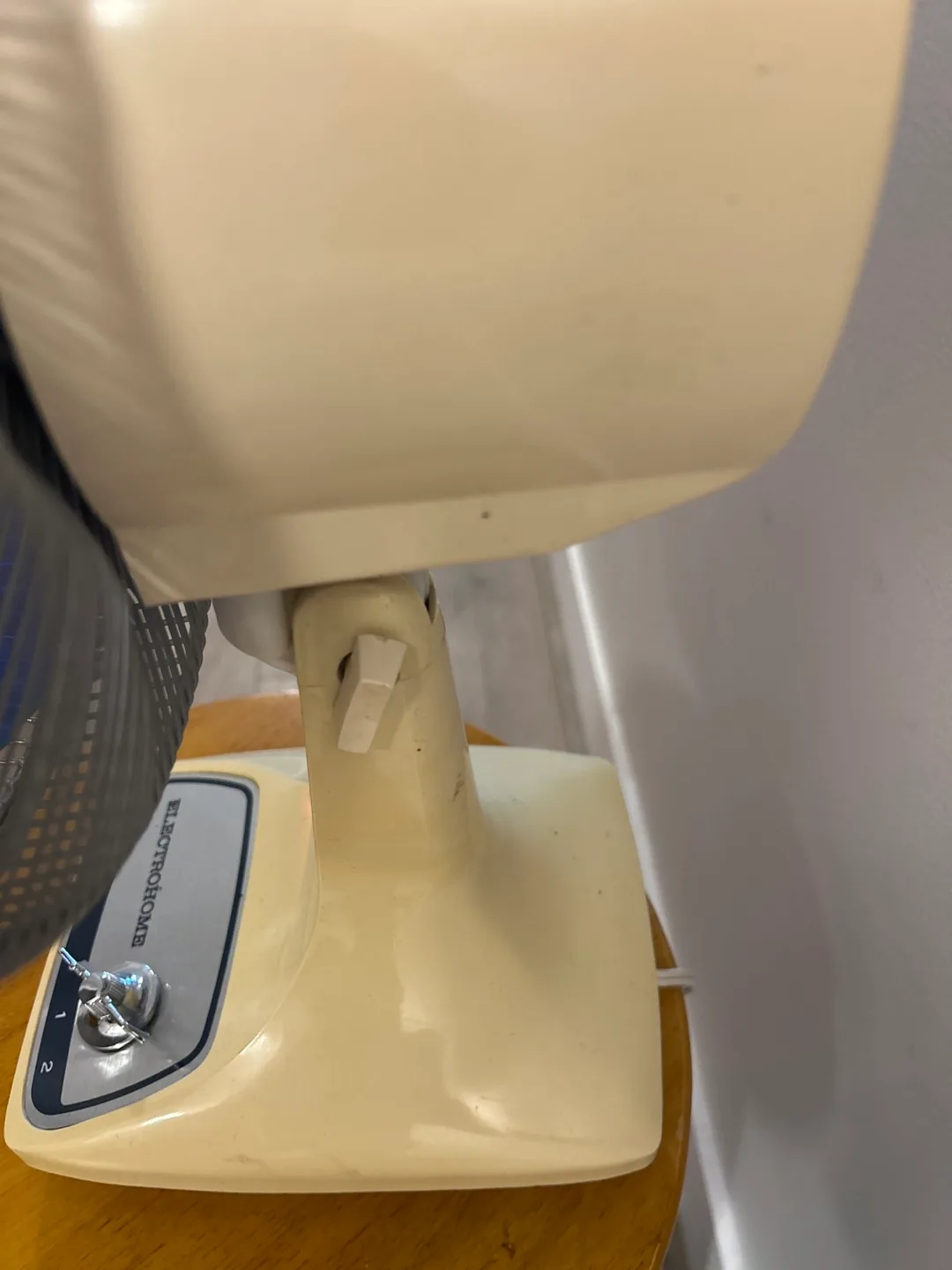 Electrohome Vintage Fan image indicator(6)