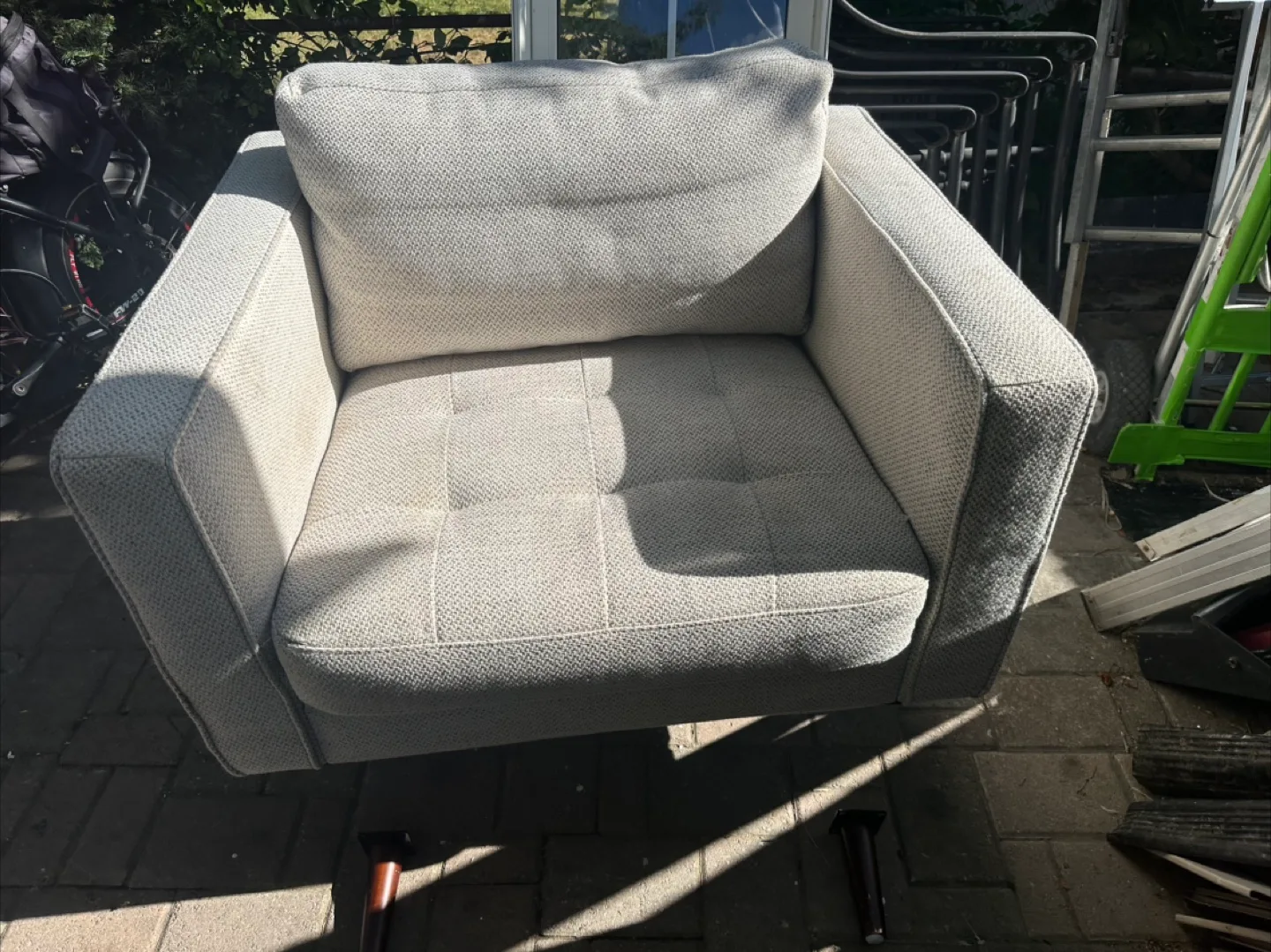 Armchair thumbnail