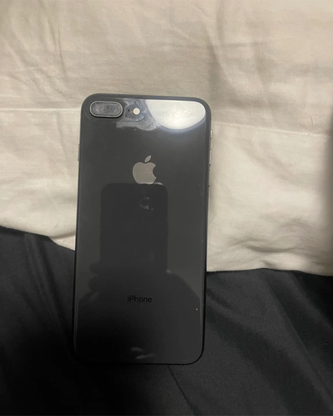 iPhone 8 Plus - 256GB Storage image indicator(5)