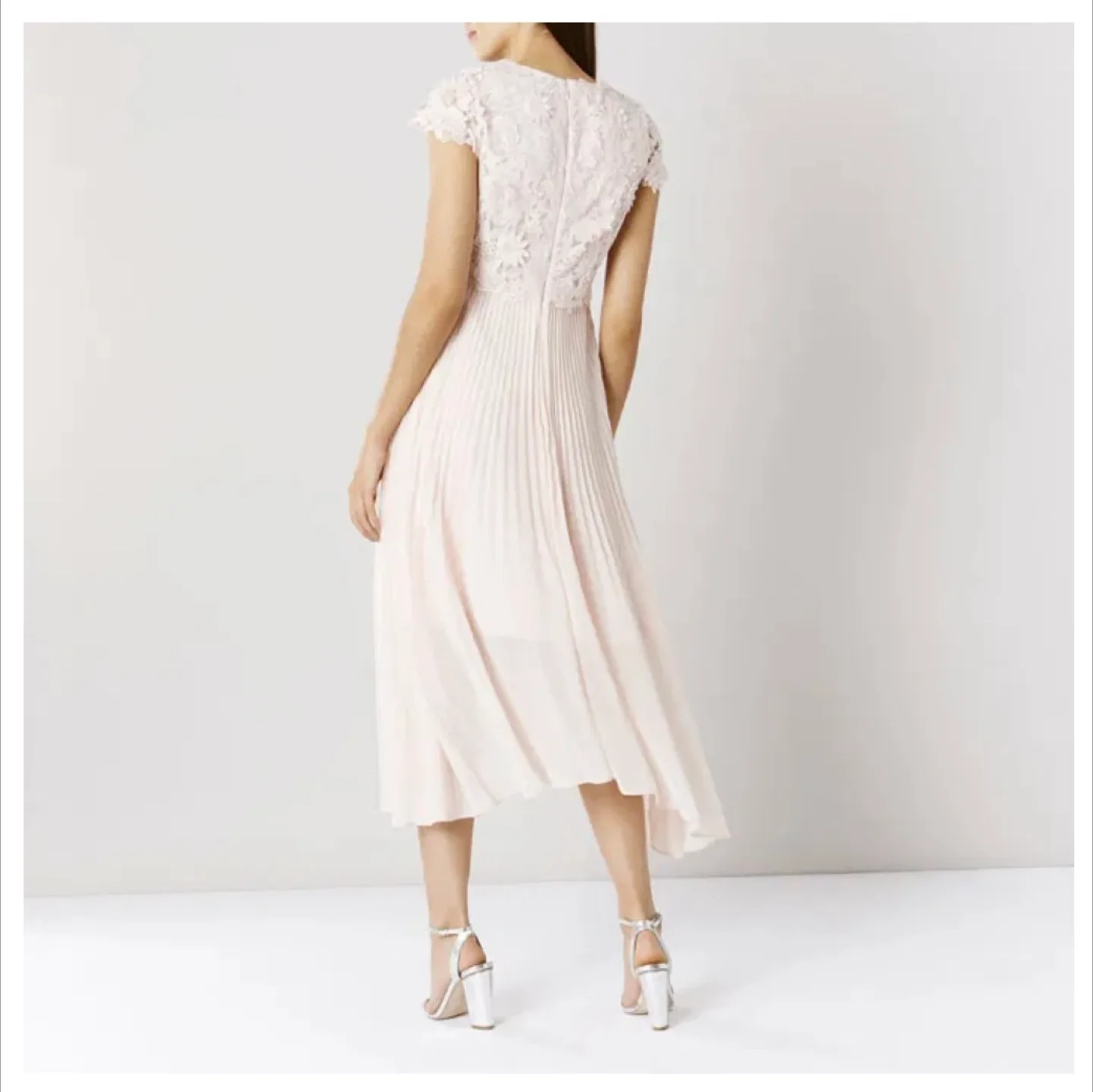 coast White Lace Pleated Dress image indicator(2)