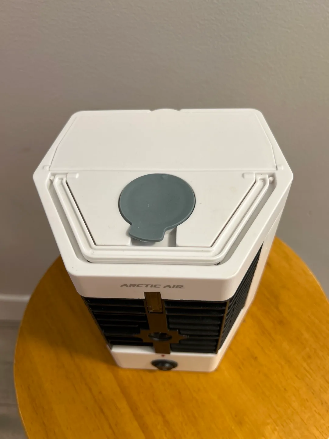 Arctic Air Ultra Pro Personal Space Cooler image indicator(4)