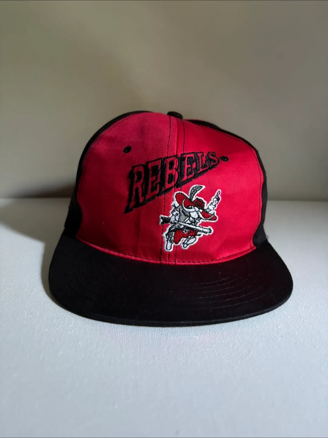 Vintage UNLV Rebels snapback hat 90s Las Vegas starter new era image indicator(2)