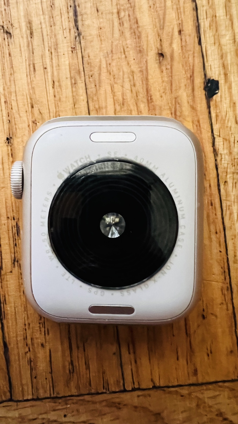 Apple Watch SE 40mm GPS - photo 4