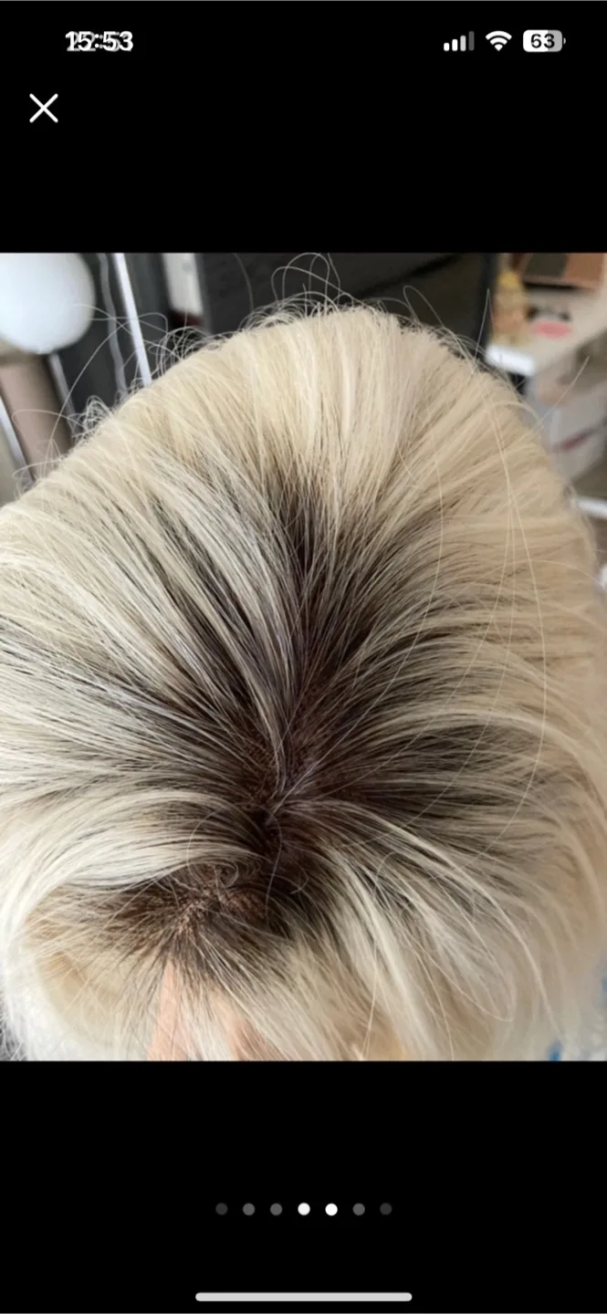 Bellami blond wig image indicator(4)