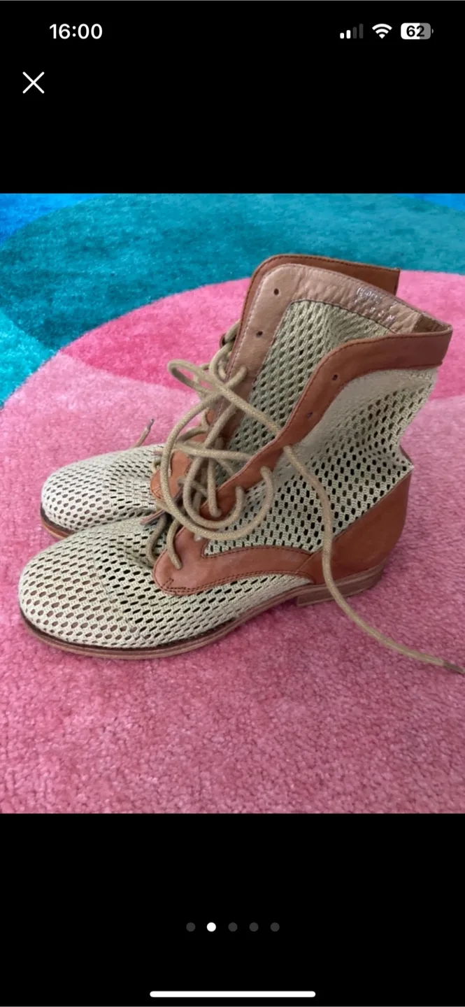 Jeffrey Campbell summer shoes (new, size 6.5) image indicator(2)