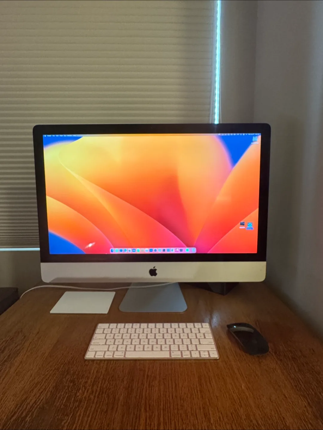 Apple iMac Retina 5K 27-inch 2017 thumbnail