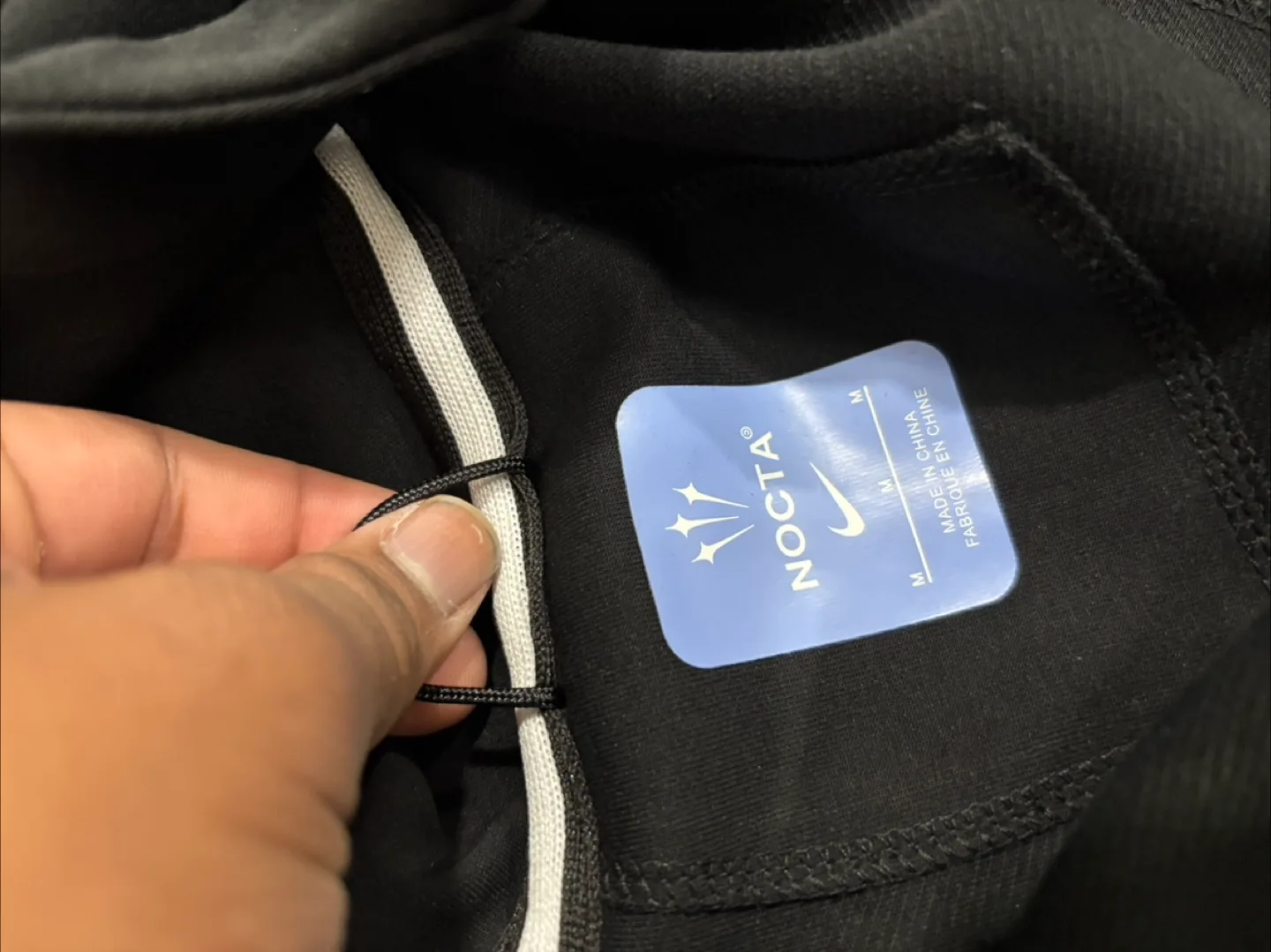 Nike  notca Tech Fleece Black Hoodie medium image indicator(10)