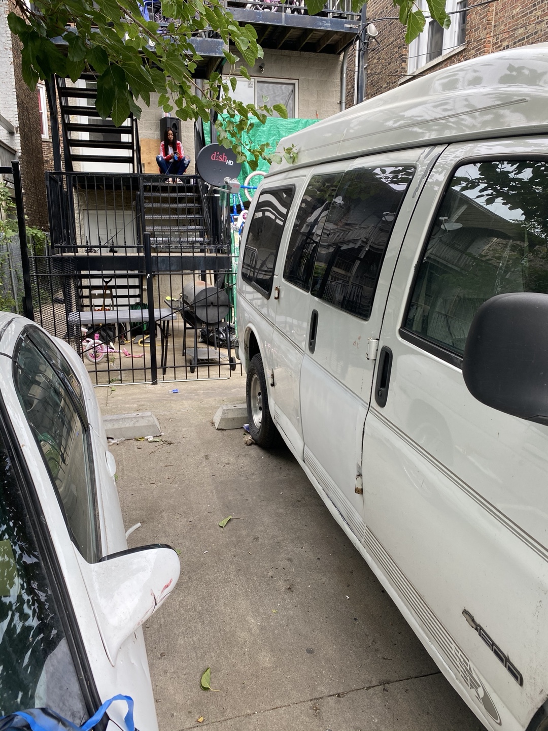 2000 Chevy express - photo 2