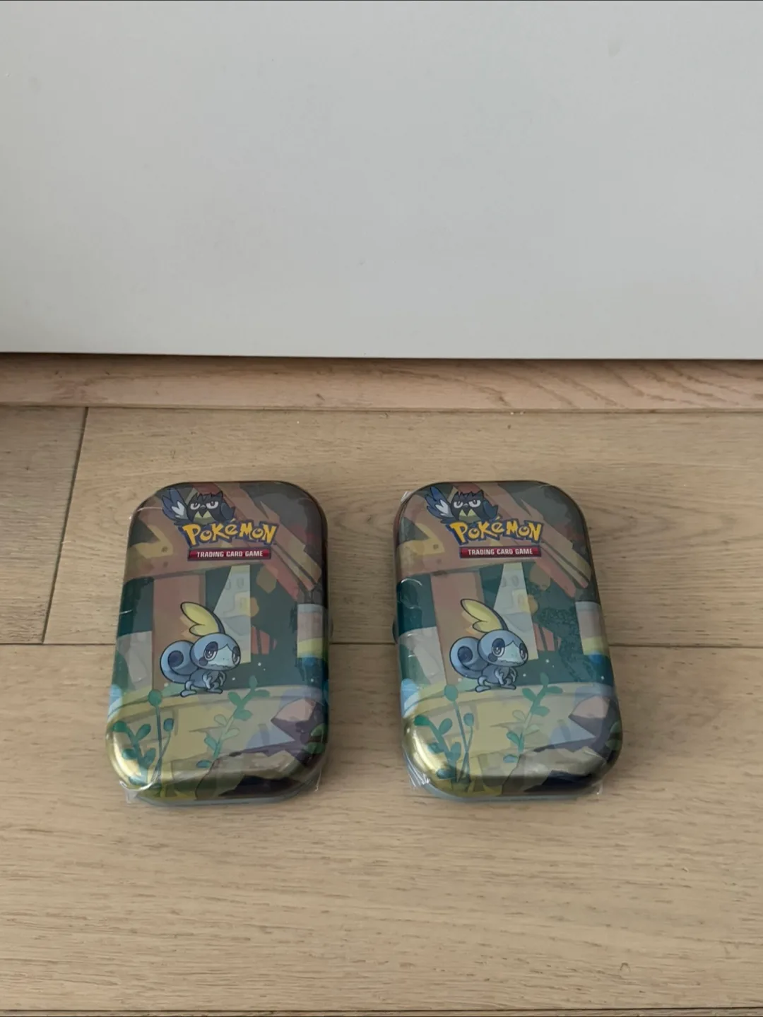 Pokémon TCG: Galar Pals Mini Tin Sobble thumbnail