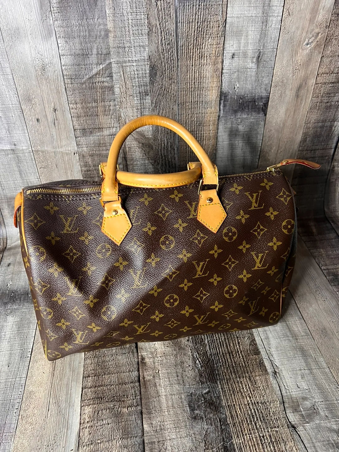 LV speedy 35 thumbnail