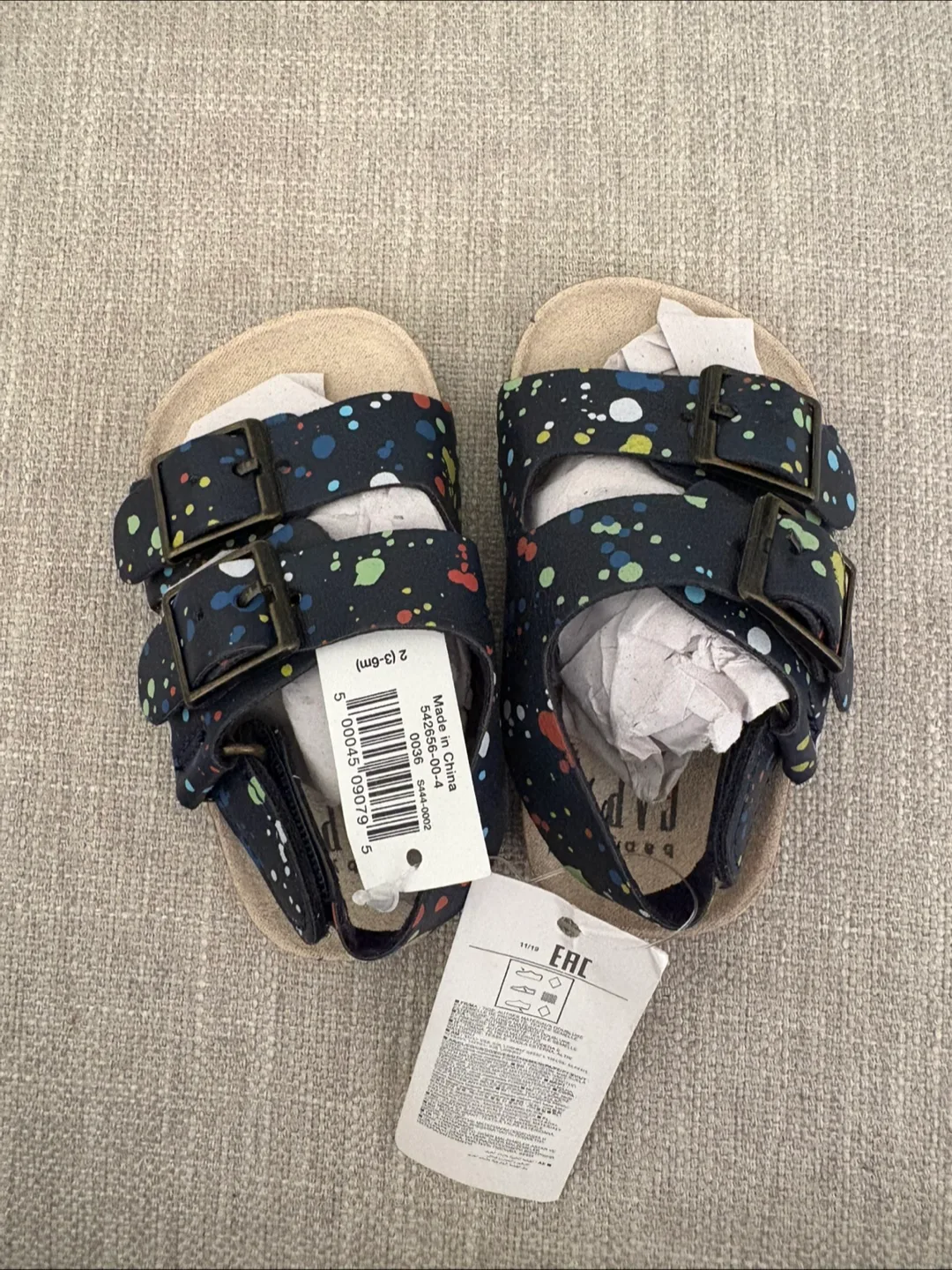 Baby Gap Sandals Sz 3-6m thumbnail