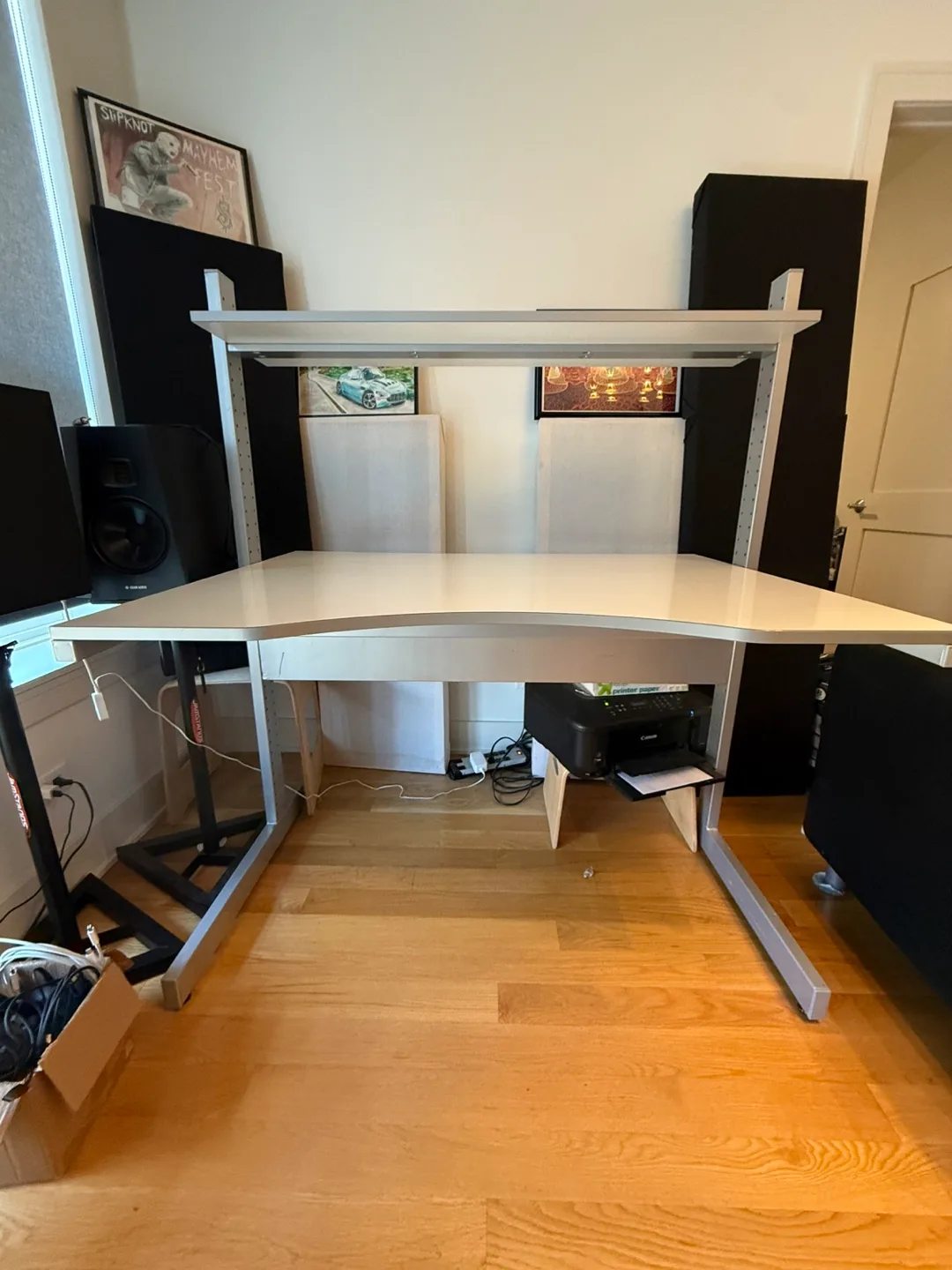 White Studio Desk with Shelve Rack thumbnail