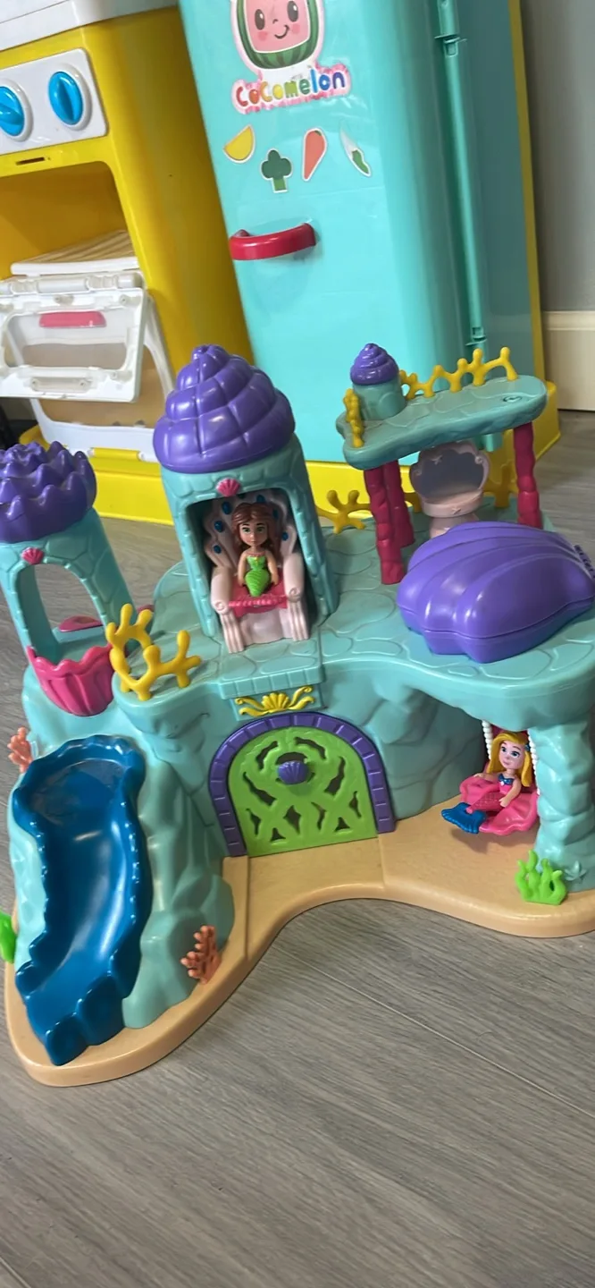 Lakeshore  Under-The-Sea Mermaid Palace Playset thumbnail
