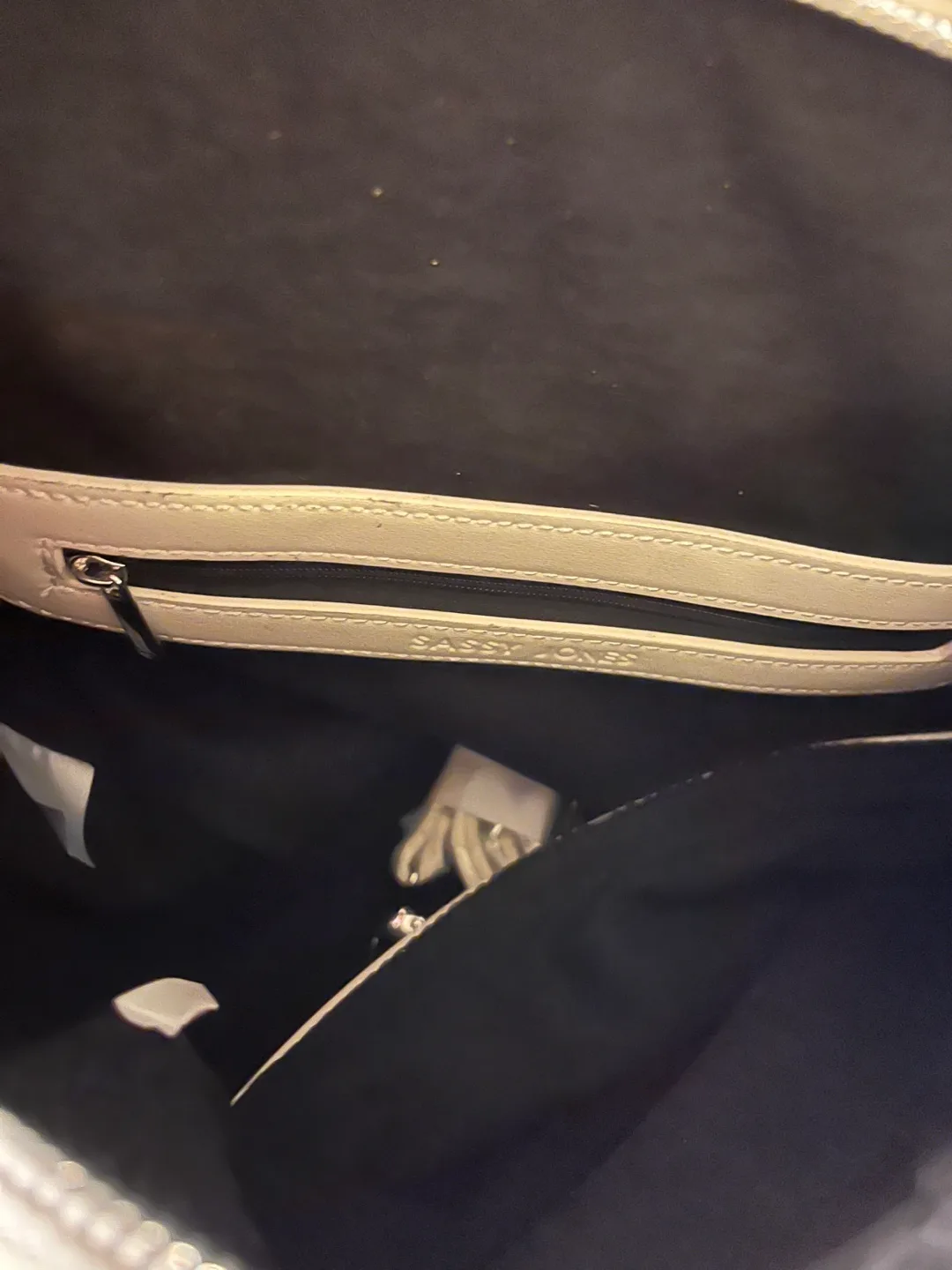 Sassy Jones Floral Barrel Handbag image indicator(7)