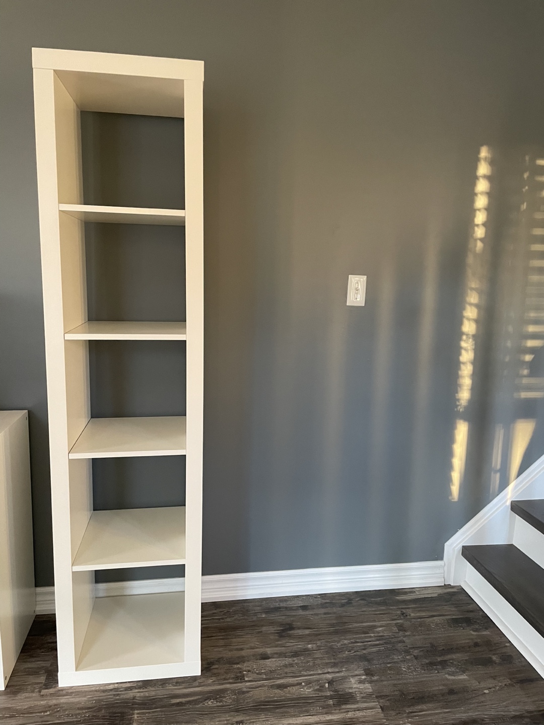 Shelving unit