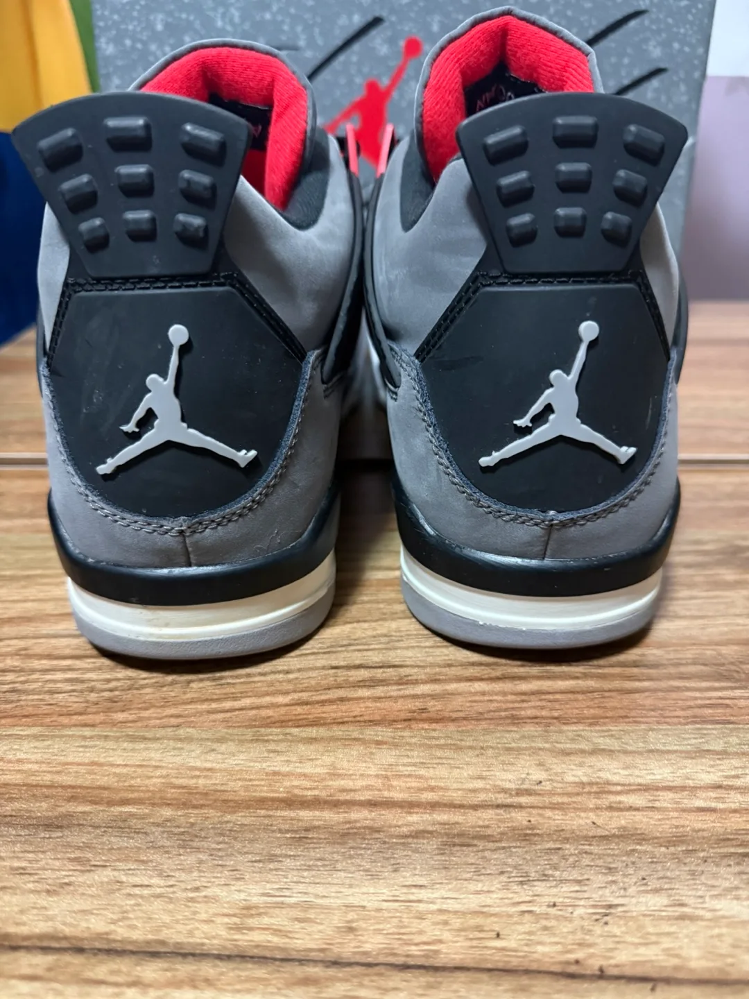 Air Jordan 4 infrared Retro (Size 12) image indicator(3)