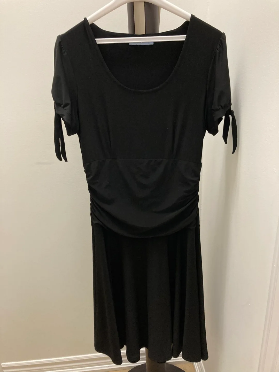 🇨🇦🍁Denver Hayes Black Dress - Size S/P thumbnail