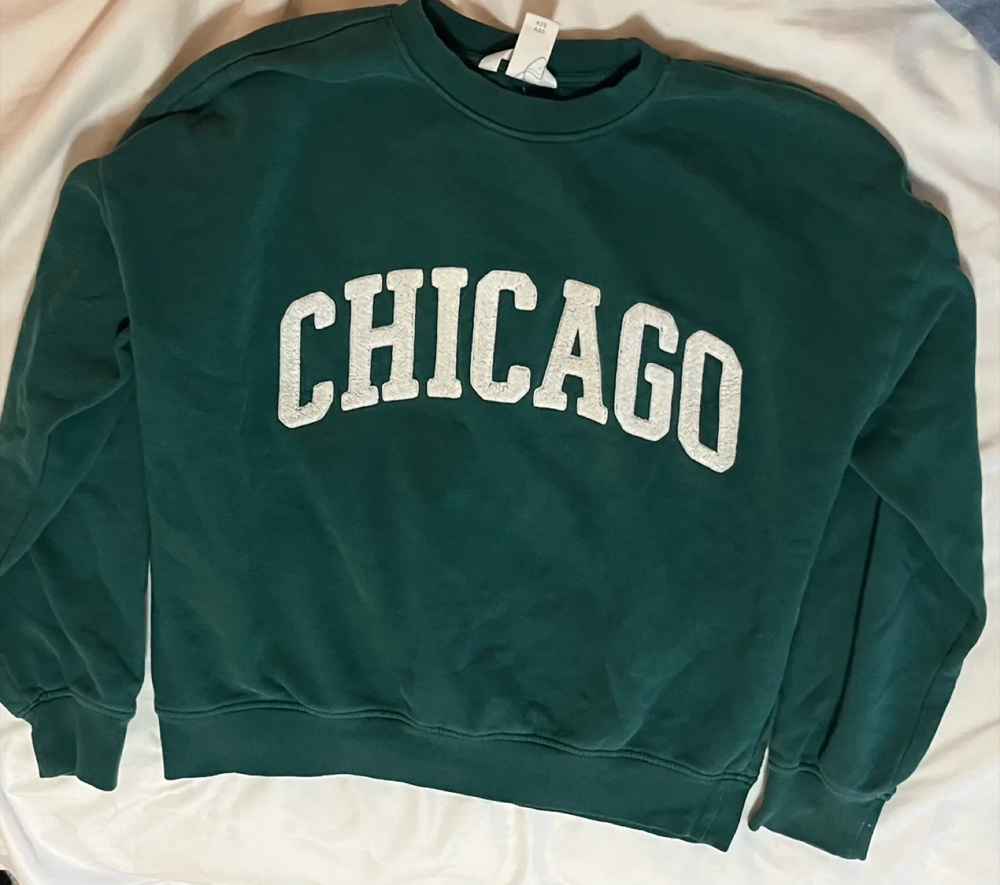 H&M Chicago Green Sweatshirt - Size XS thumbnail