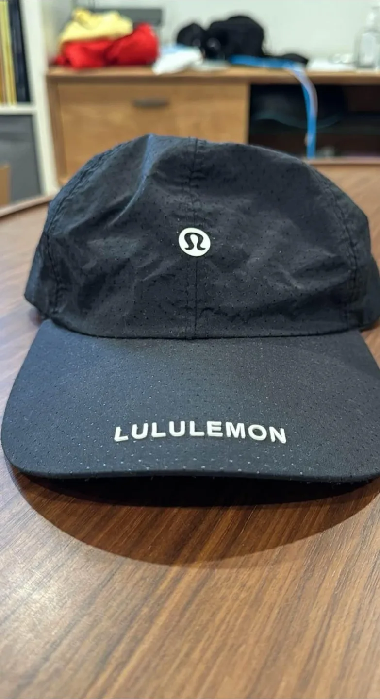 Lululemon Black Running Hat thumbnail