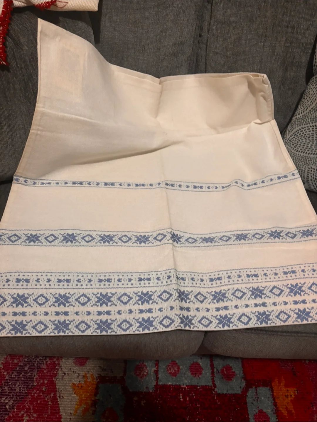 Vintage Ukrainian Rushnyk Embroidered Towel thumbnail