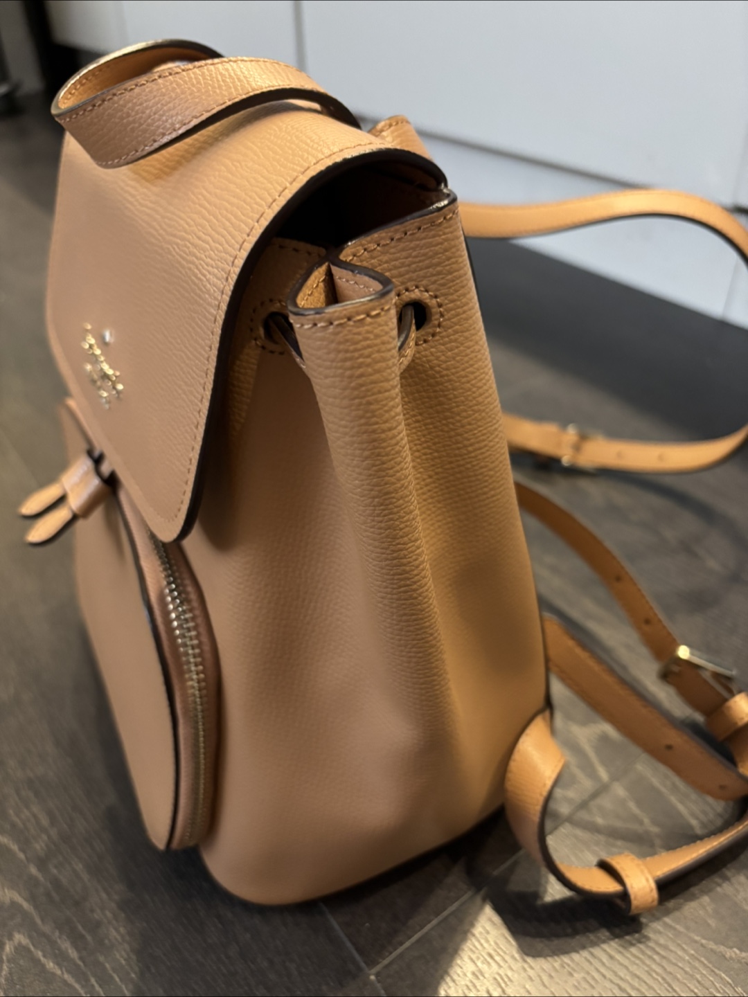 (Like New!) Kate Spade New York Backpack - Beige (Authentic) - photo 2