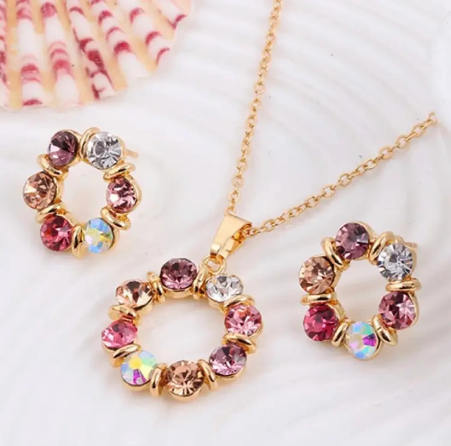 Necklace and Earrings Set - Floral Design thumbnail