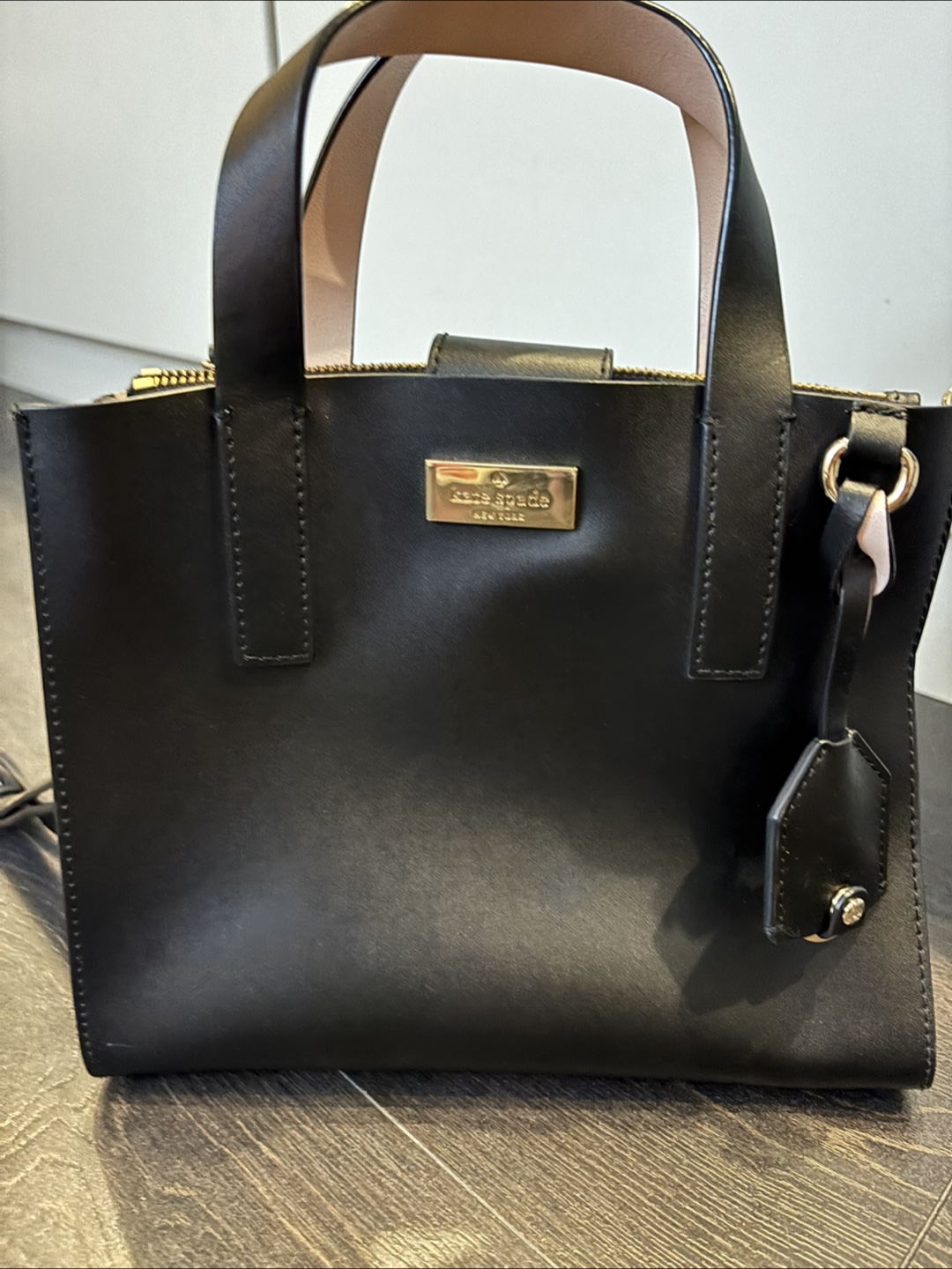 Kate Spade Black Leather Tote Bag (Authentic) - photo 2