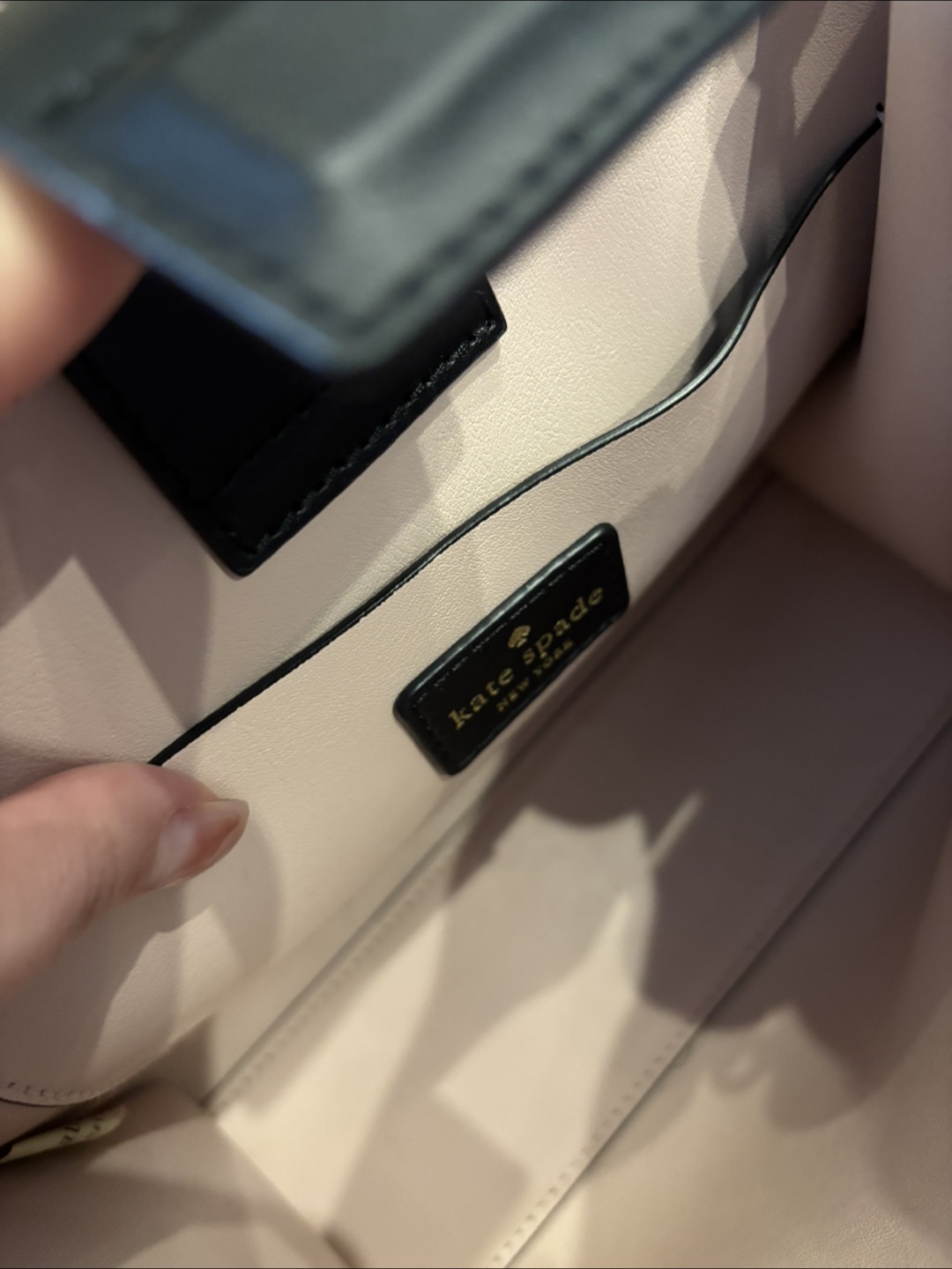 Kate Spade Black Leather Tote Bag (Authentic) - photo 4