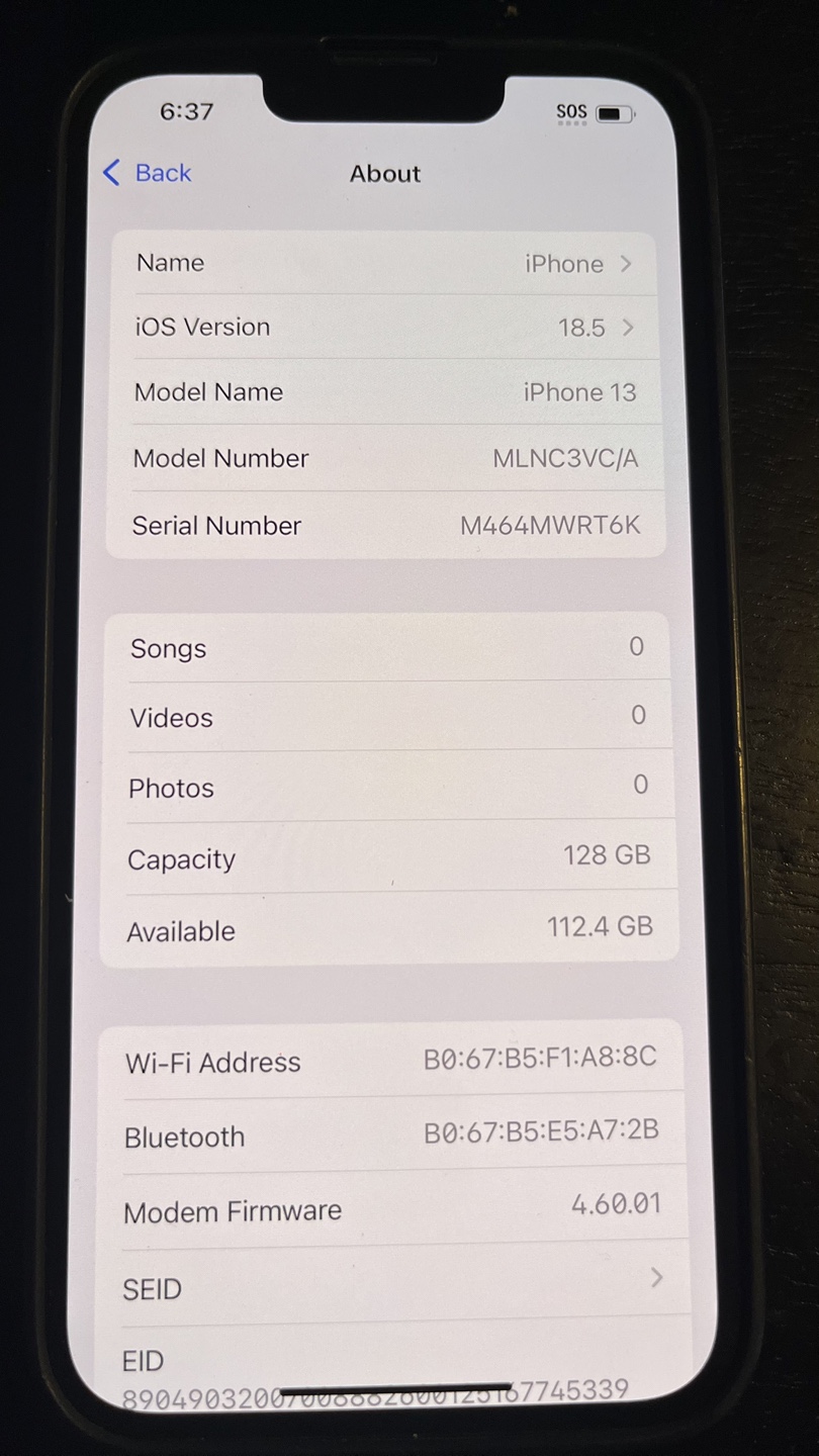 Black iPhone 13 - photo 5