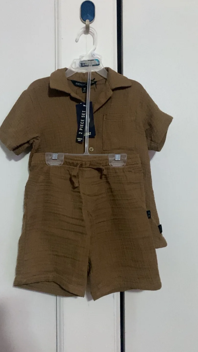 American Exchange 2 Piece Set - Size 4T thumbnail