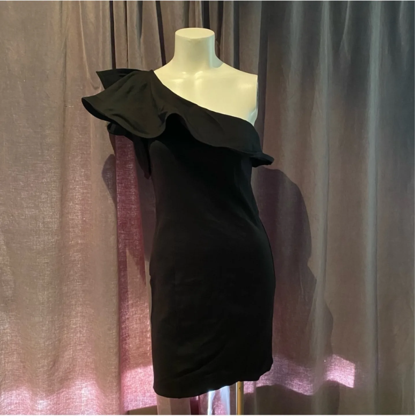 Leith One Shoulder Ruffle Dress Mini Black Size Small image indicator(6)