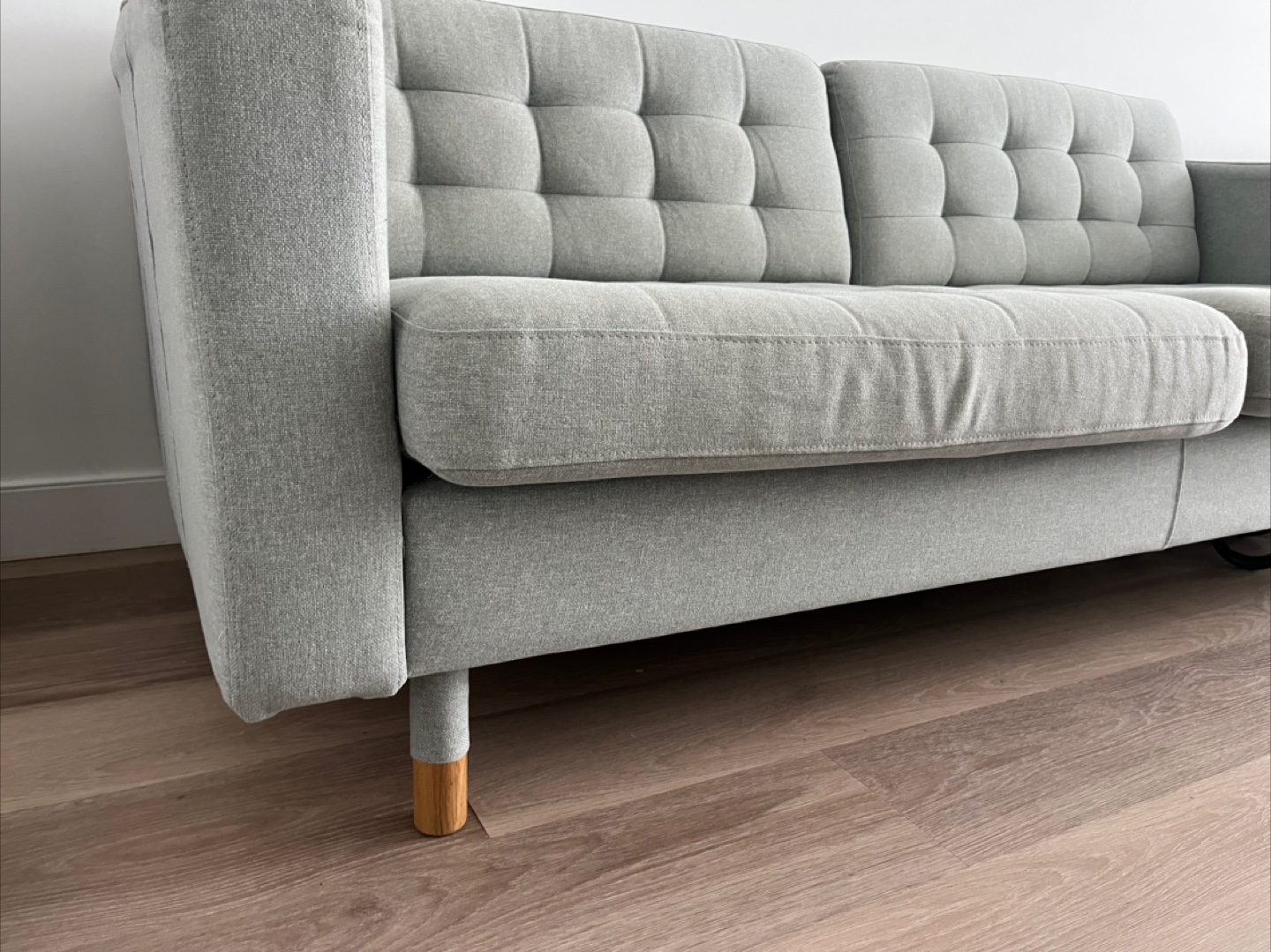 Like new IKEA green 3 seats Sofa - photo 5