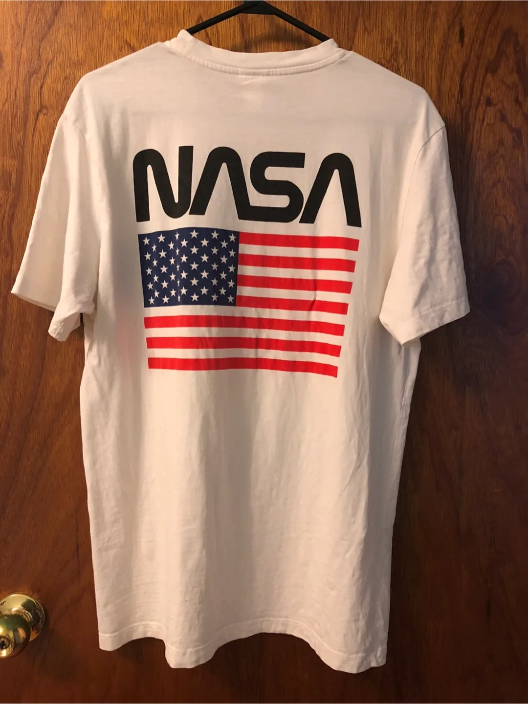 🇨🇦H&M NASA T-Shirt - Size M🇨🇦 thumbnail